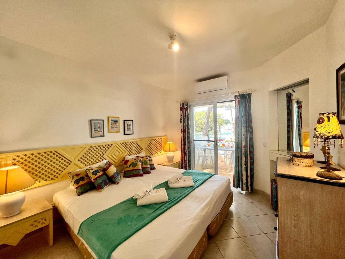 Albufeira Balaia Golf Vilage 2 With Pool By Homing Bagian luar foto